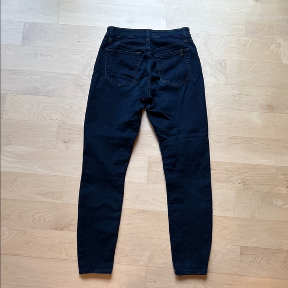 Joe’s Women’s High Rise Navy Skinny Jeans/Legging, Size 27 - Picture 3 of 5